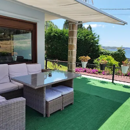 Casa A Pie De Playa De Carino Doninos