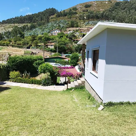 Casa A Pie De Playa De Carino Doninos 펜션